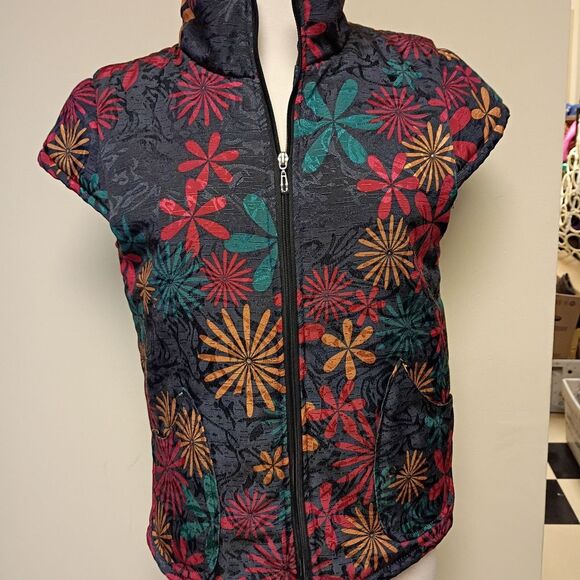 Vintage Ladies Floral Zip-Up Vest - Picture 3 of 10